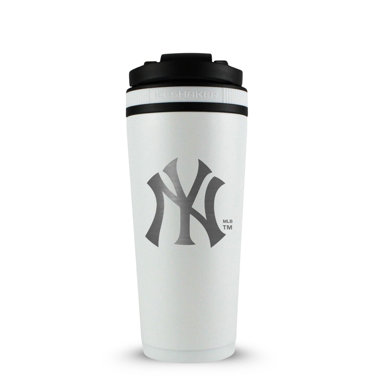 Officially Licensed New York Yankees 26oz Ice Shaker